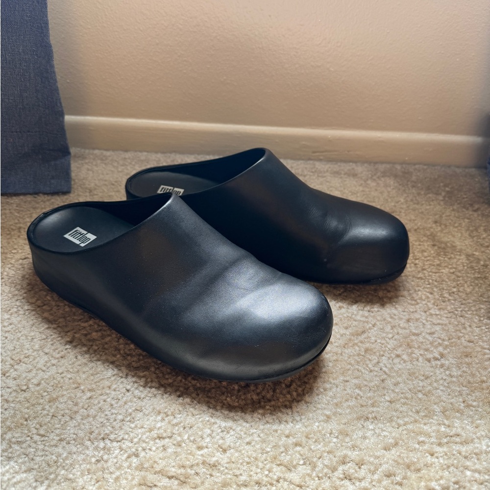 Fit Top Shiv Clogs. Extremely Comfortable And Sup… - image 1